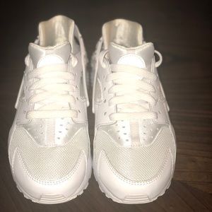 All white Nike Haurache...